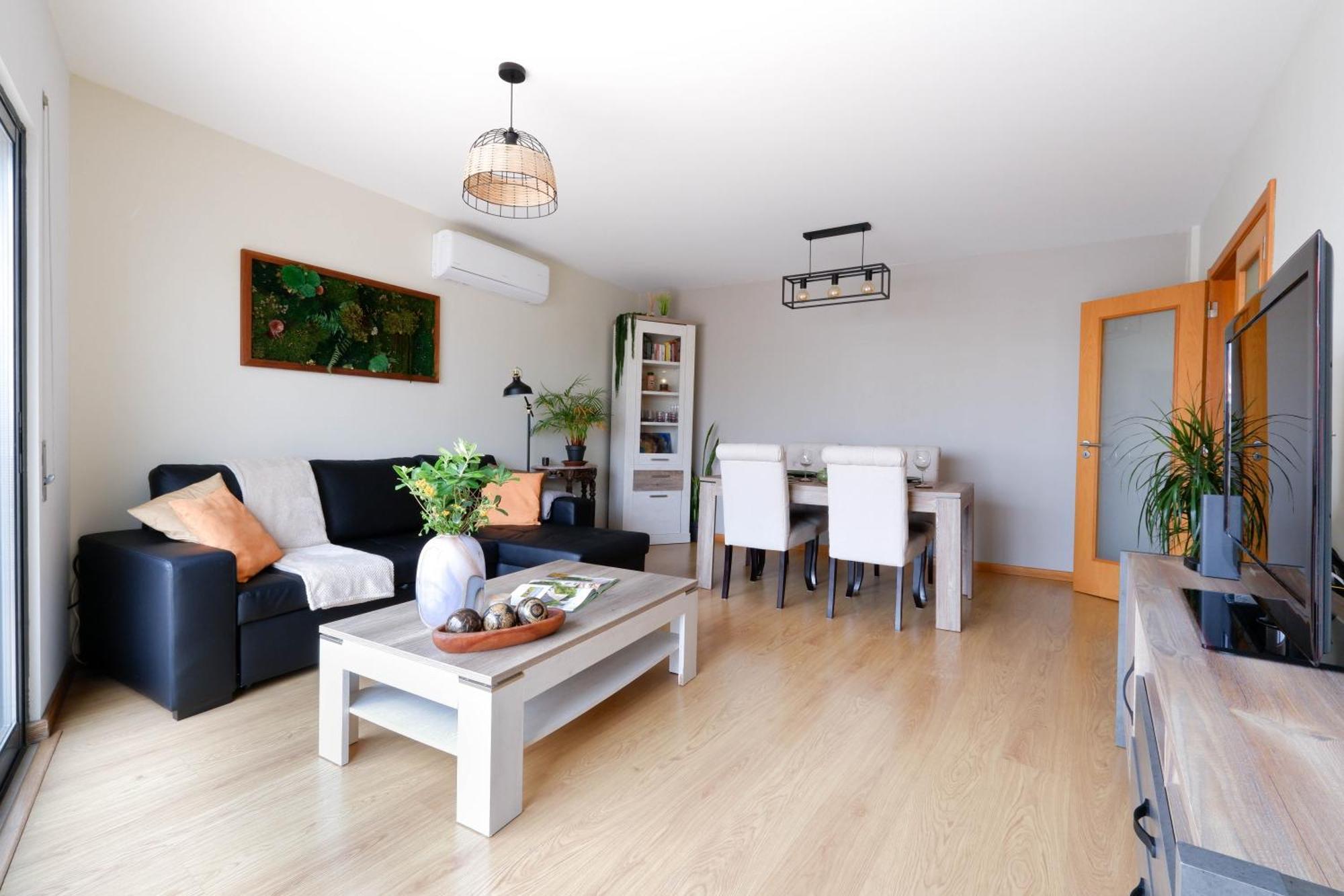 Spacious Terrace, Swimming Pool, Private Parking Олян Екстер'єр фото