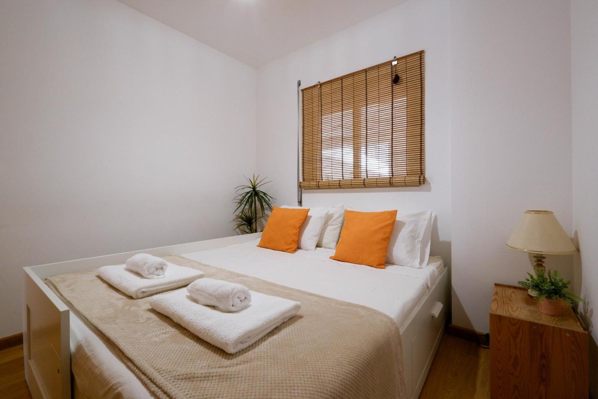 Spacious Terrace, Swimming Pool, Private Parking Олян Екстер'єр фото