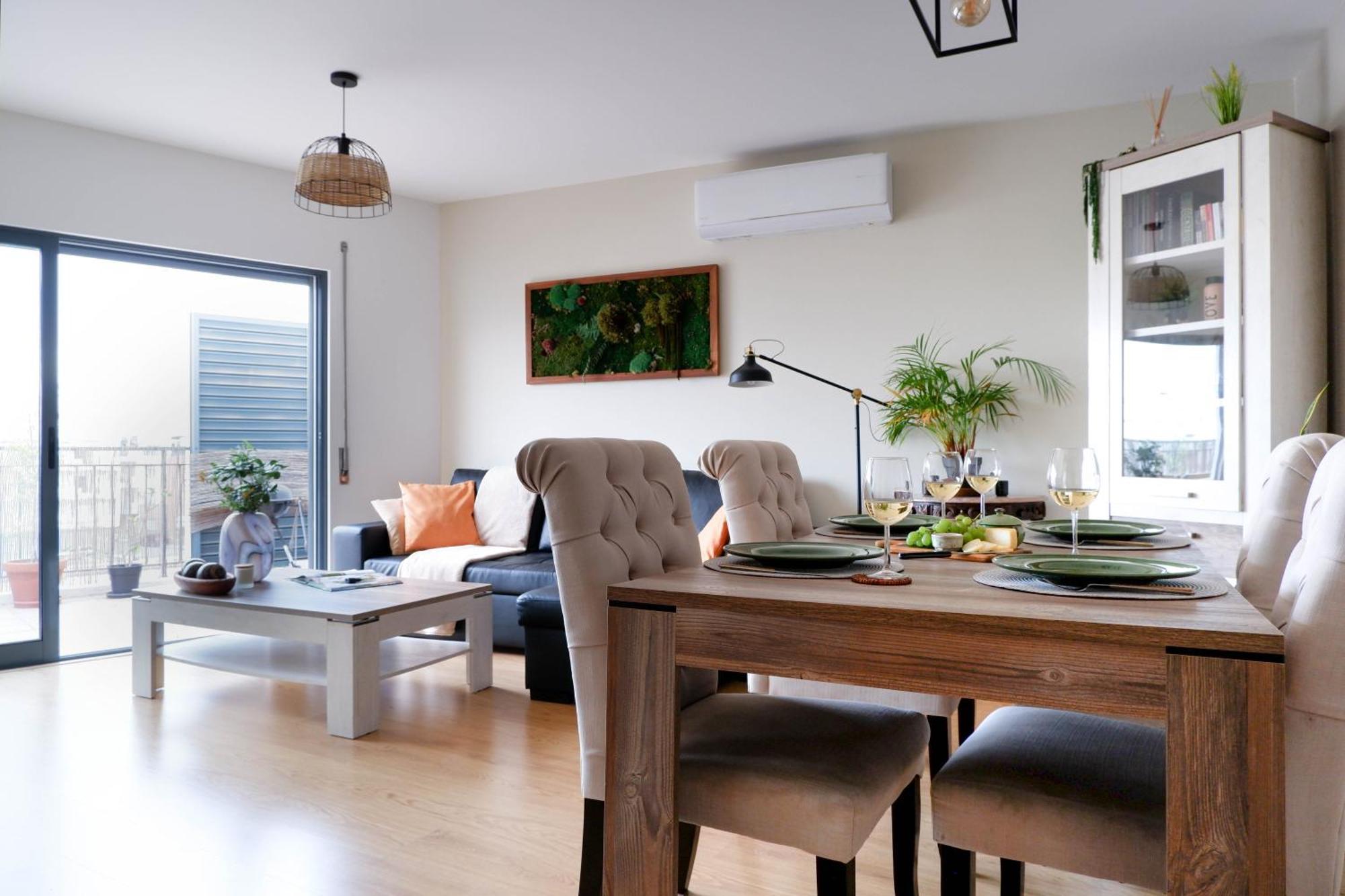 Spacious Terrace, Swimming Pool, Private Parking Олян Екстер'єр фото