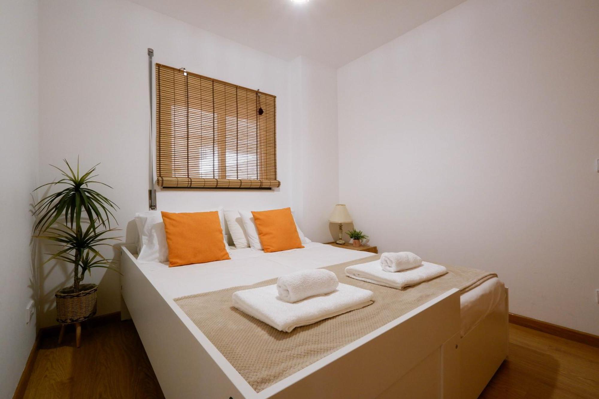 Spacious Terrace, Swimming Pool, Private Parking Олян Екстер'єр фото