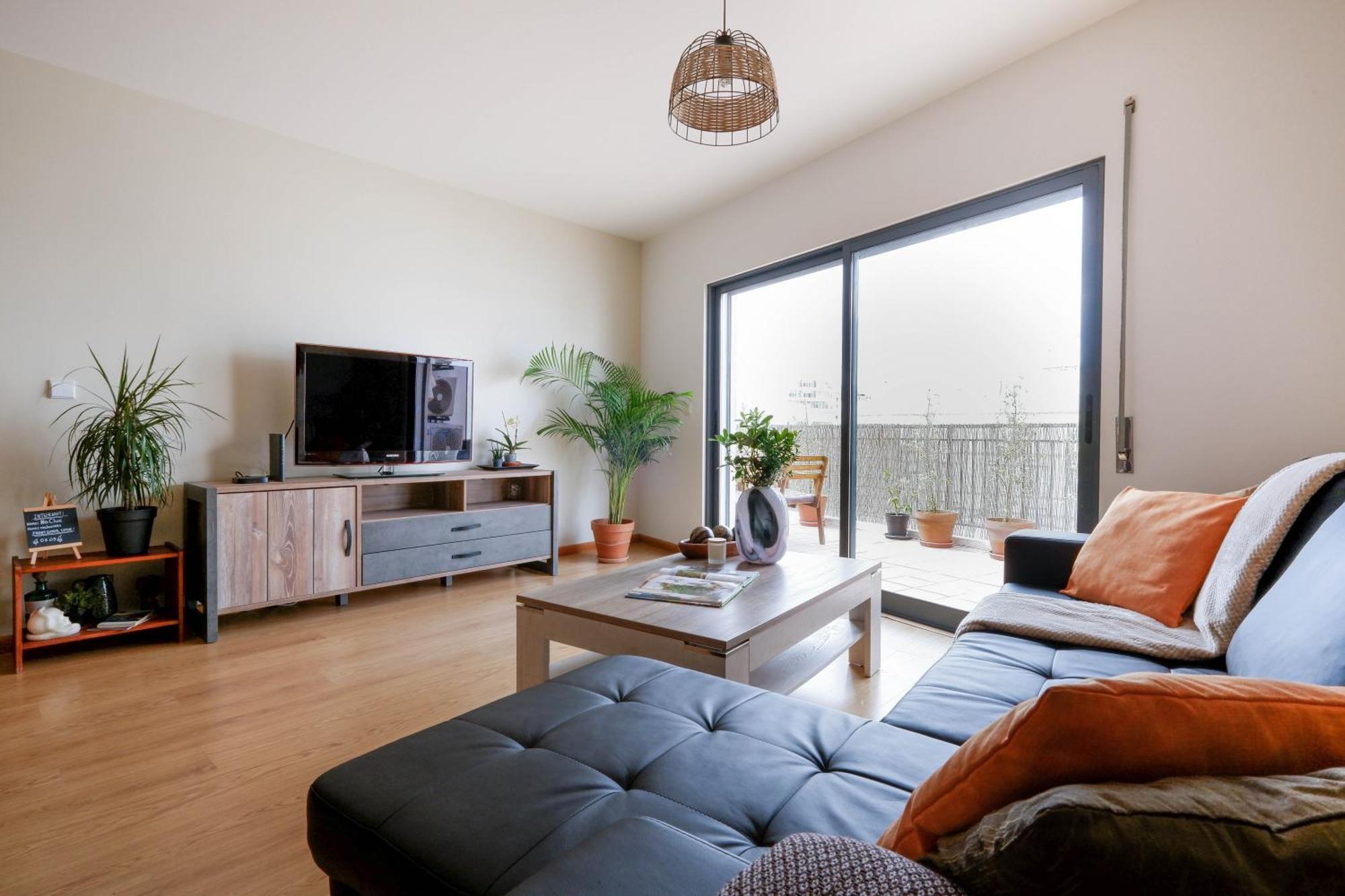 Spacious Terrace, Swimming Pool, Private Parking Олян Екстер'єр фото